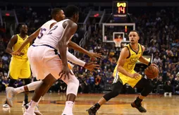 Stephen Curry et Kevin Durant maîtrisent les Suns sans trembler