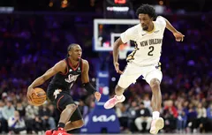 Les Sixers ont aussi rendu hommage à Allen Iverson… avec leur premier système