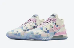 La LeBron 18 se refait la cerise avec la « Sakura »