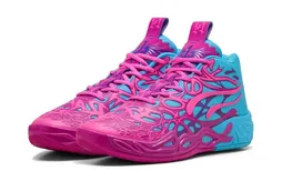 Un coloris « Iridescent Hornets » pour la MB.04