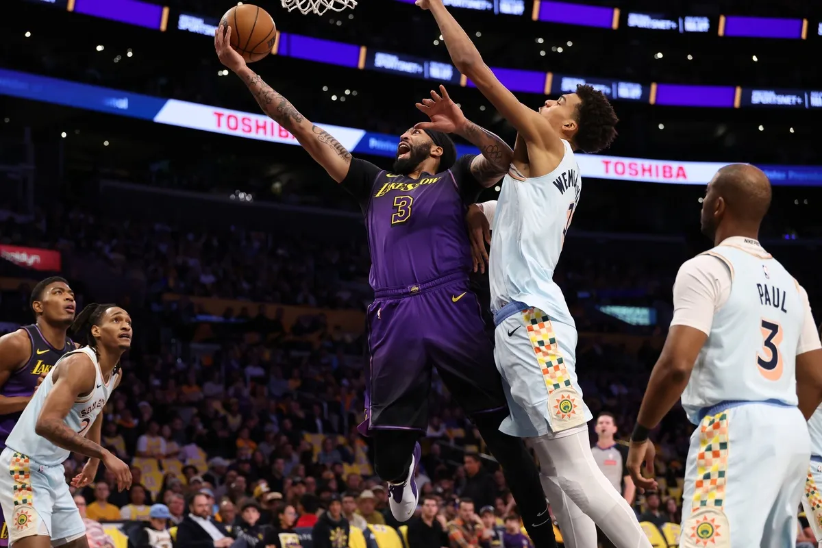 Les Lakers face aux Spurs en NBA
