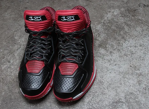 Li-Ning-Way-of-Wade-2-Announcement-14