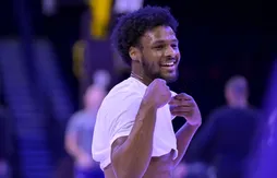 Un énorme “poster dunk” et un record personnel pour Bronny James