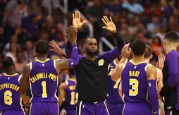 Sans forcer, les Lakers décrochent leur première victoire