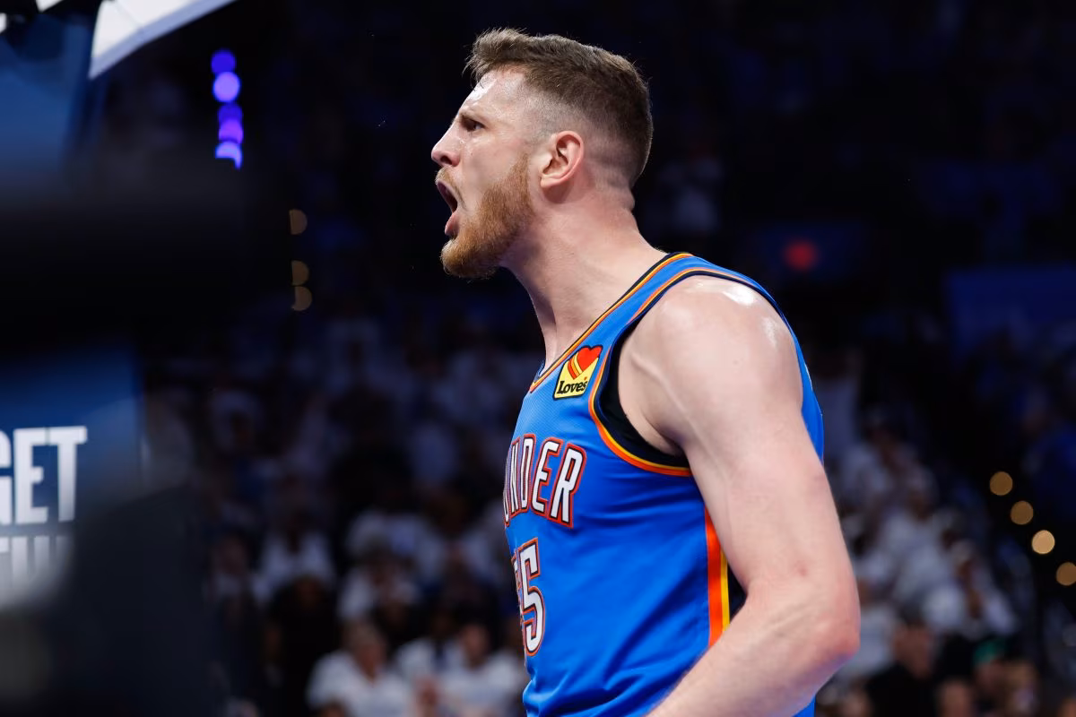 Le Thunder offre un nouveau contrat à Isaiah Hartenstein