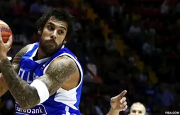 Les Spurs suivent de près Giorgos Printezis