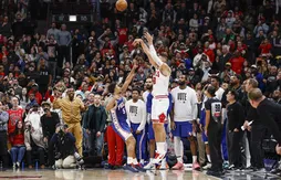 De -24 à la victoire finale : les Bulls braquent les Sixers en beauté !