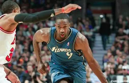 Défié par Nick Young, Gilbert Arenas réussit un 95/100 à 3-points !