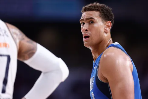 Dallas Mavericks Waive Veteran Dwight Powell