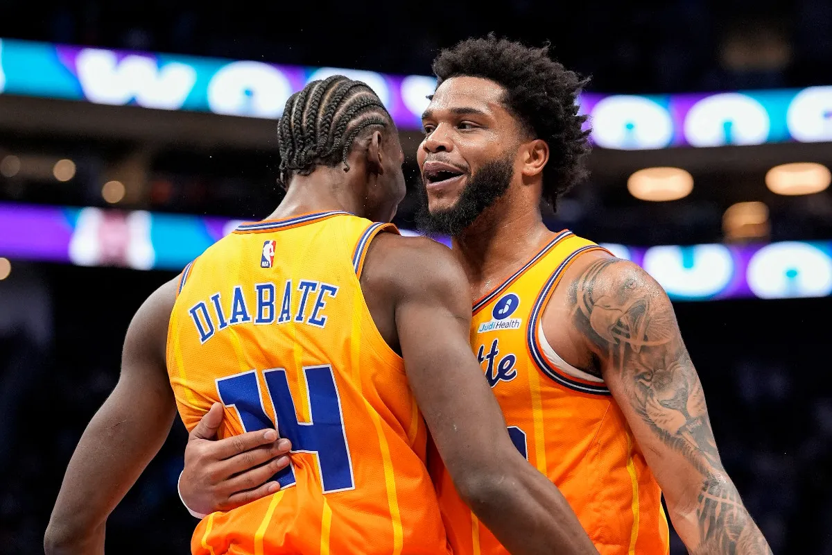 Moussa Diabate et Miles Bridges