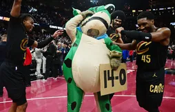Les Cavaliers fêtent leur invincibilité avec… une grenouille !