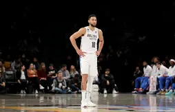 Ben Simmons encore blessé, Jacque Vaughn s’agace…