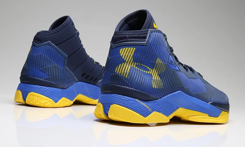curry2-5-arriere
