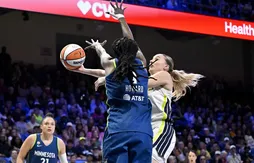 Les 27 points de Paige Bueckers n’ont pas suffi face au Lynx