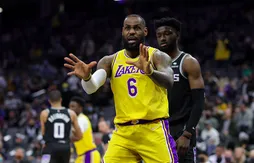 Les Lakers s’effondrent encore à Sacramento