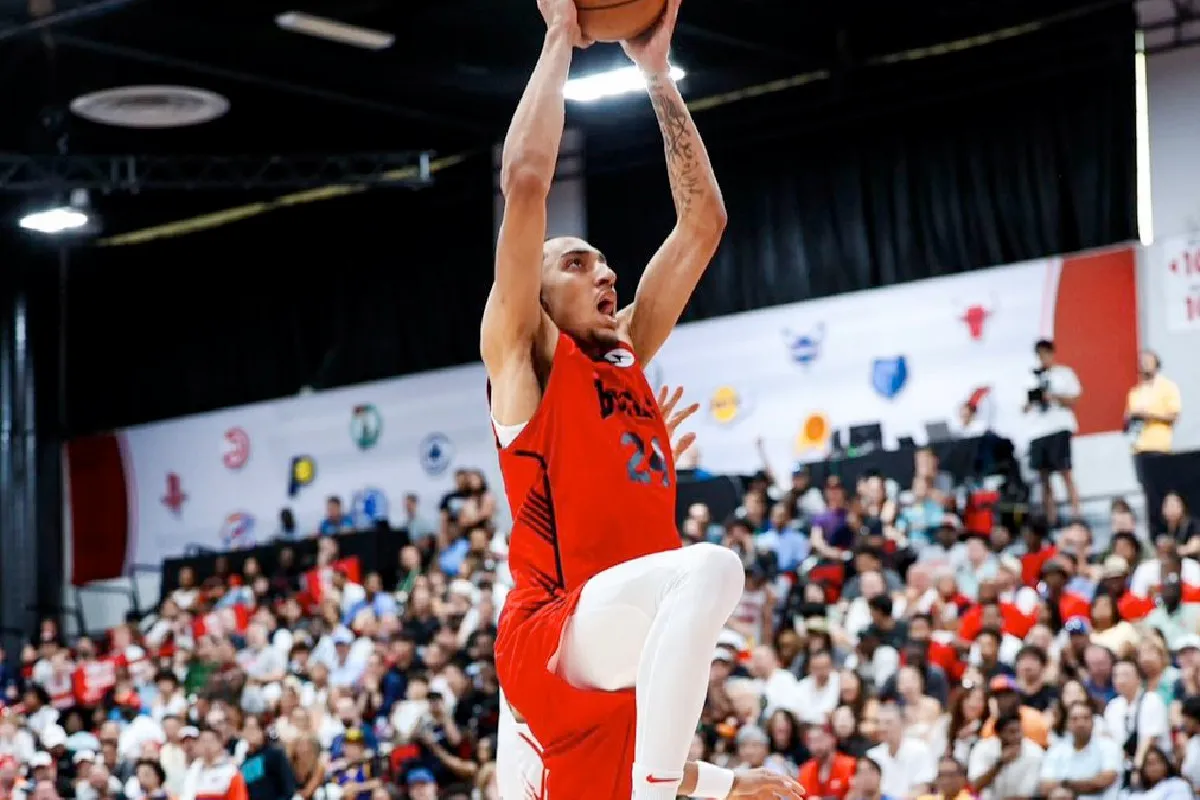 Noa Essengue avec les Bulls