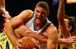 Le Fenerbahce s’impose à Brooklyn !