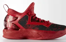 Adidas : des roses aux pieds de Damian Lillard