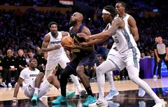 Toujours clutch, les Lakers se reprennent face aux Grizzlies