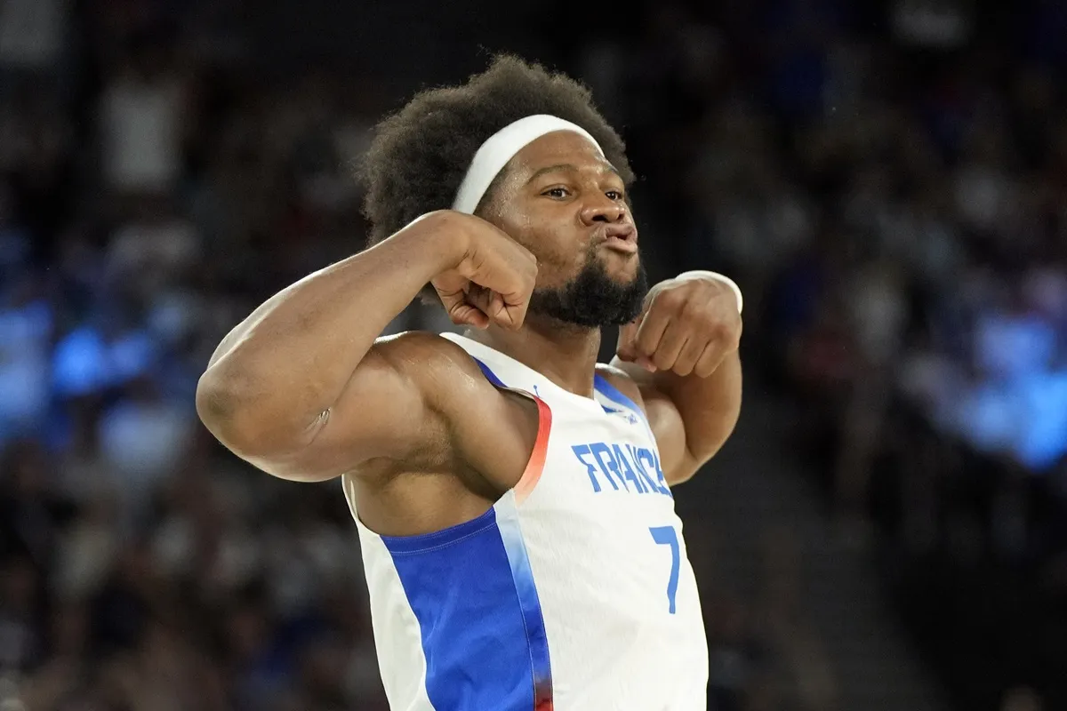 Guerschon Yabusele avec l'équipe de France durant les JO 2024