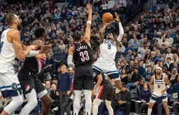 Anthony Edwards absent, Jaden McDaniels s’offre un record en carrière