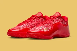 La LeBron 23 « Best in Class » en mode élève brillant