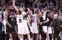 Héroïque, Manu Ginobili arrache la victoire sur un contre au buzzer !