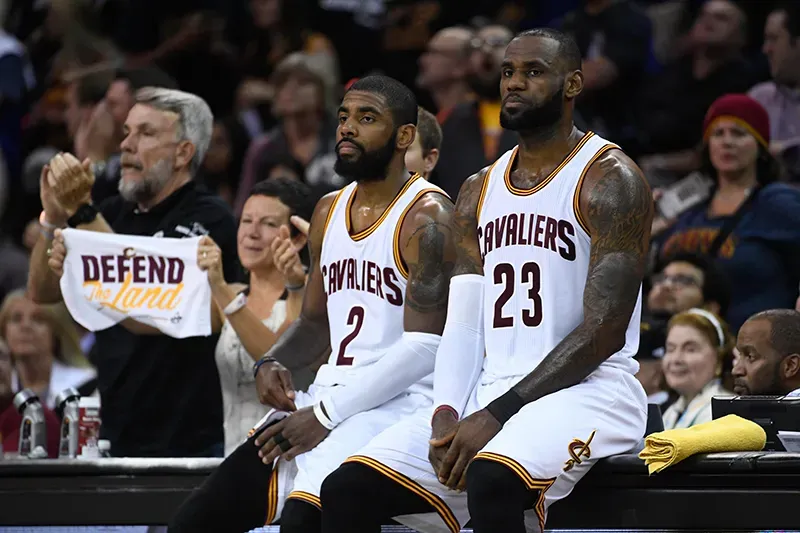 LeBron James et Kyrie Irving