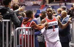 Gêné par son talon, John Wall va consulter un spécialiste