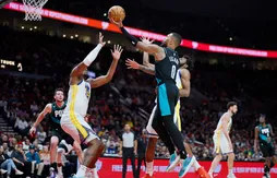 Portland tient les Warriors en respect à domicile