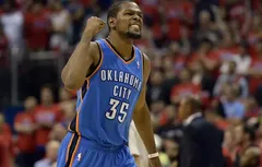 Kevin Durant : “La saine rivalité avec Russell Westbrook nous fait progresser”