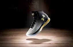 Under Armour sort une édition spéciale de la Curry 1 pour le titre de MVP de Stephen Curry