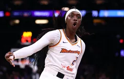 Pour son anniversaire, Kahleah Copper punit le Sky