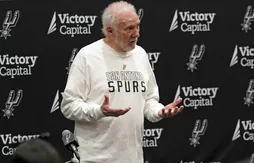 Une intervention de Gregg Popovich avant le départ des Spurs pour New York