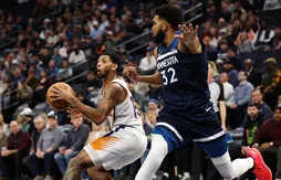 Les Suns rebondissent quand les Wolves s’enfoncent