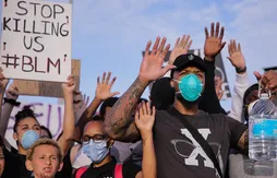 Damian Lillard s’inquiète suite au déploiement d’agents fédéraux dans les rues de Portland