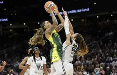 Le Storm de Gabby Williams remporte sa guerre de tranchées face aux Valkyries
