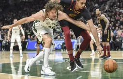 Enfin à 100%, John Henson retrouve son rôle de couteau-suisse