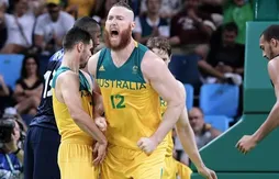 Finalement, Aron Baynes tire sa révérence