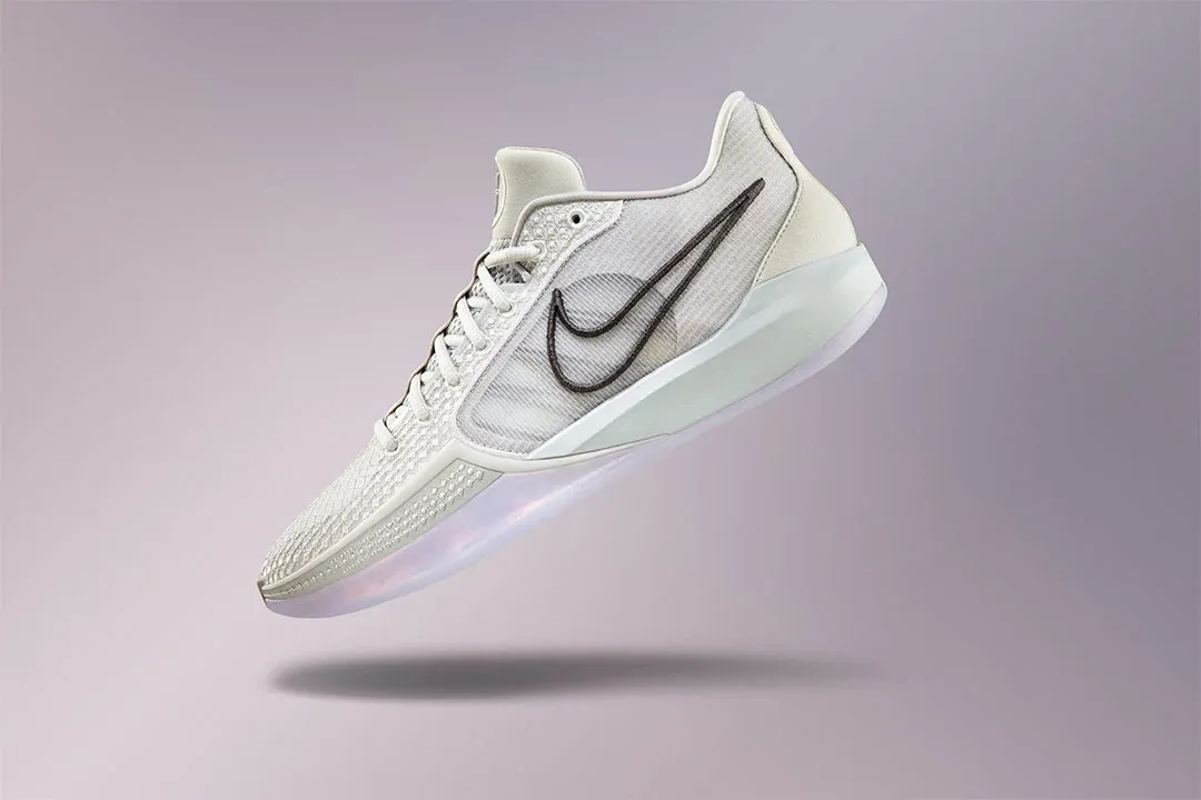 Nike Sabrina 1