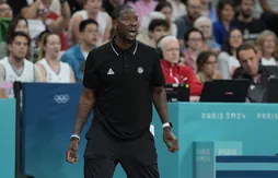 Ami de Kevin Durant, Royal Ivey reste aux Rockets