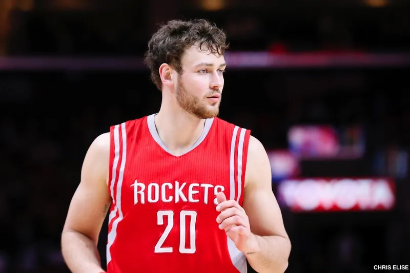 Donatas Motiejunas ne comprend pas...
