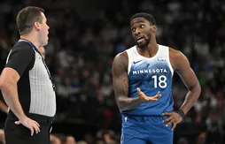 Shake Milton a la reconnaissance du ventre