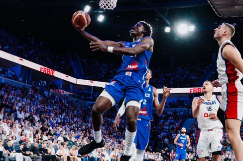 France Edges Serbia 91-90: Jaylen Hoard Hits Buzzer-Beater in Wembanyama-Jokic Clash