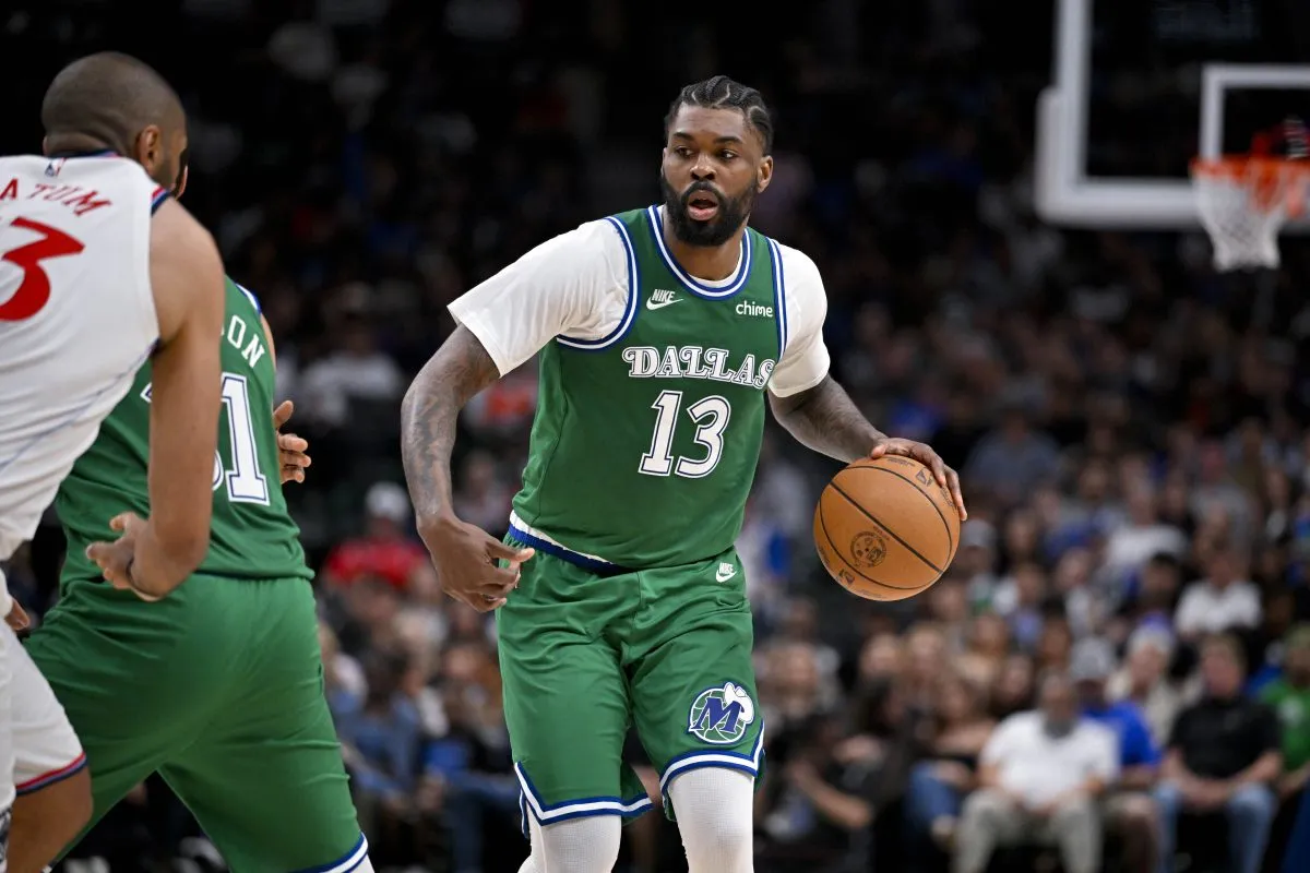 Les Mavericks prolongent Naji Marshall