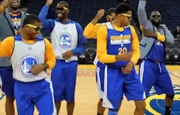 Les images du bizutage des rookies de Golden State