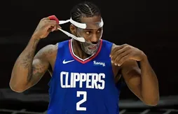 Comme un symbole, Kawhi Leonard termine l’année 2020 masqué