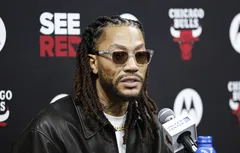 Après avoir vu celle de Dwyane Wade, Derrick Rose ne veut pas d’une statue à Chicago
