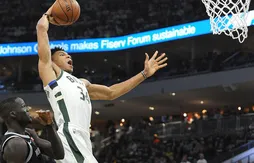 Les Bucks explosent les Pistons : + 35 !