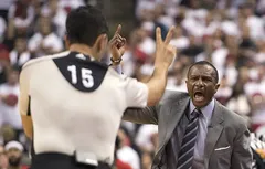 Dwane Casey veut des Pistons prêts à la bataille